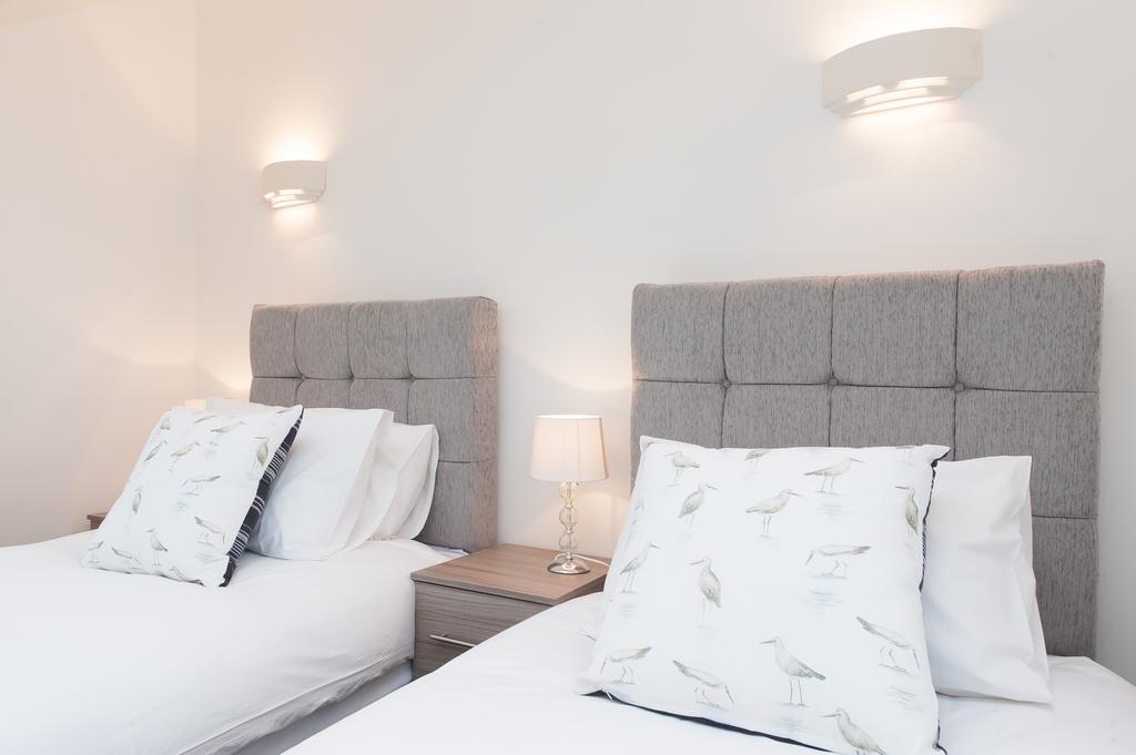 Two Bed Ground Floor Apartment, Sleeps Six, Free Parking And High Speed Wifi Ramsgate Exteriör bild