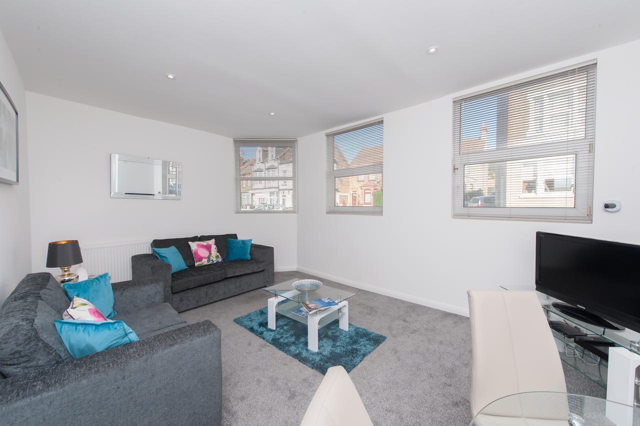 Two Bed Ground Floor Apartment, Sleeps Six, Free Parking And High Speed Wifi Ramsgate Exteriör bild